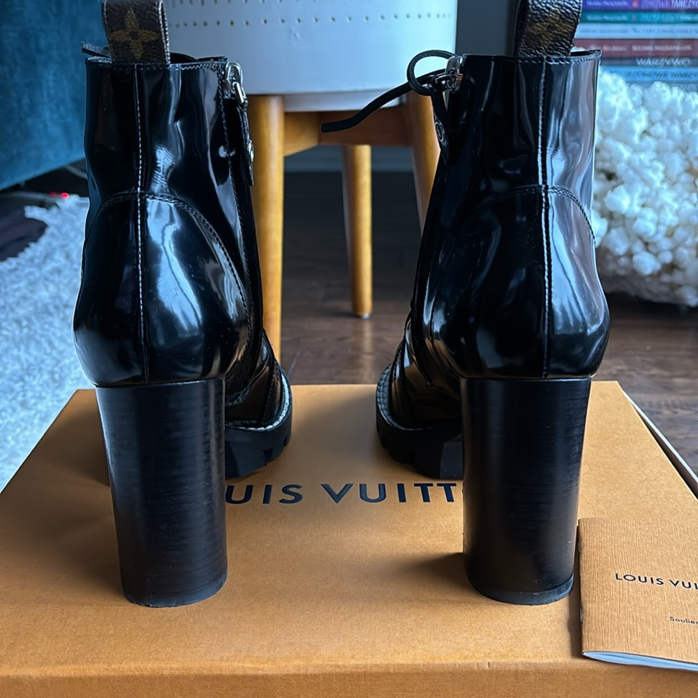 Authentic Louis Vuitton woman’s boots - Picture 6 of 13